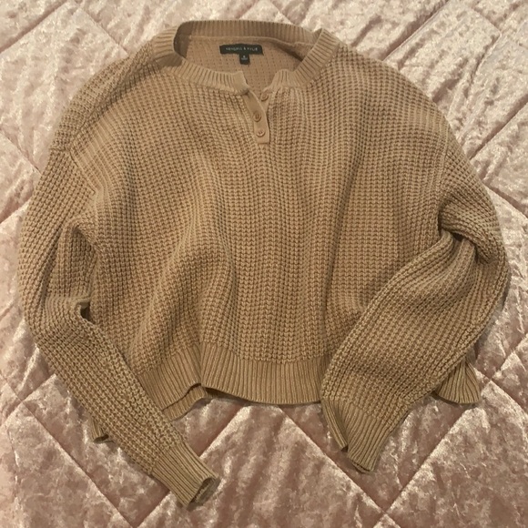 Kendall & Kylie Sweaters - Kendall & Kylie Knit sweater